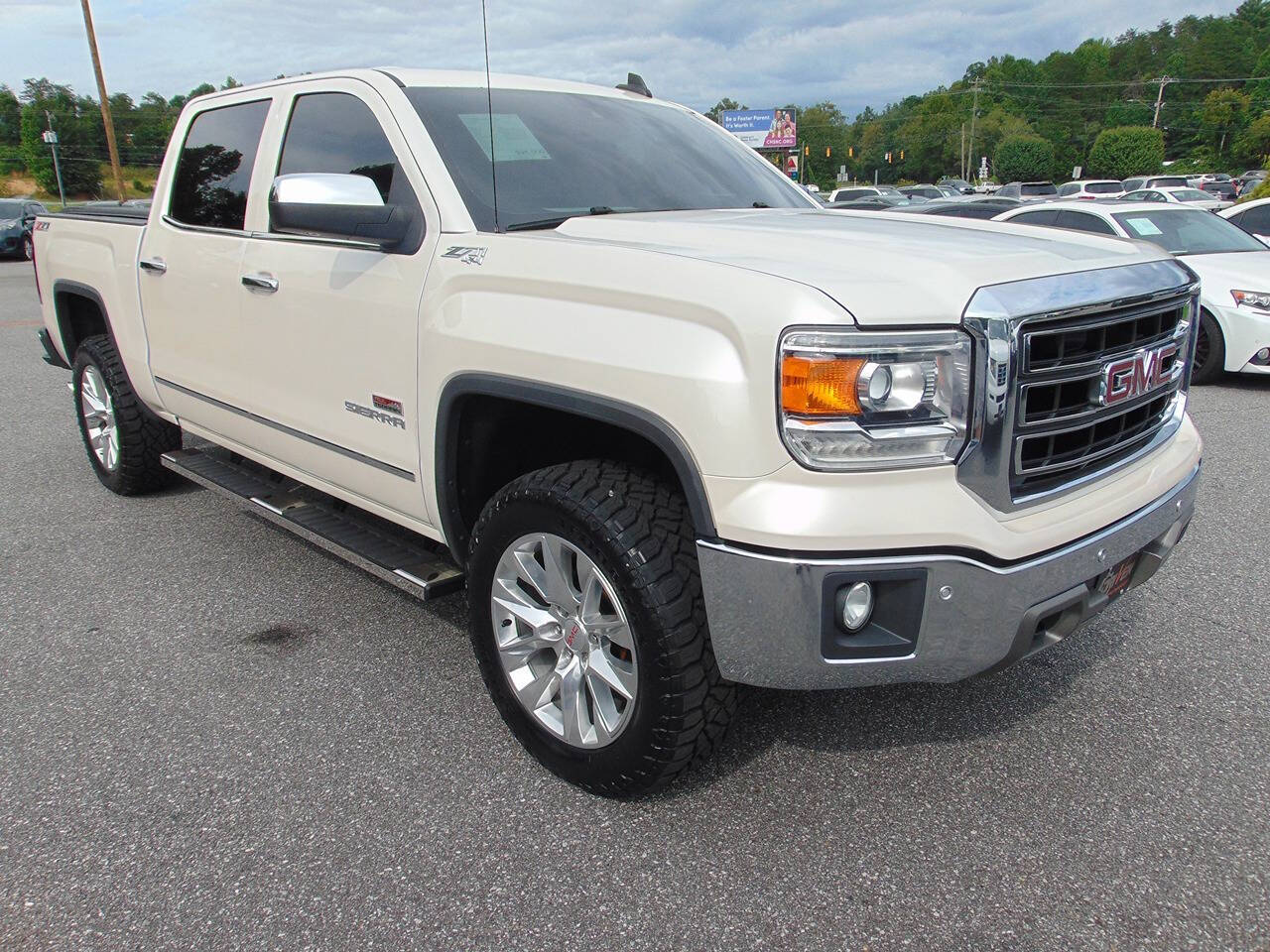 2015 GMC Sierra 1500 for sale at Driven Pre-Owned in Lenoir, NC