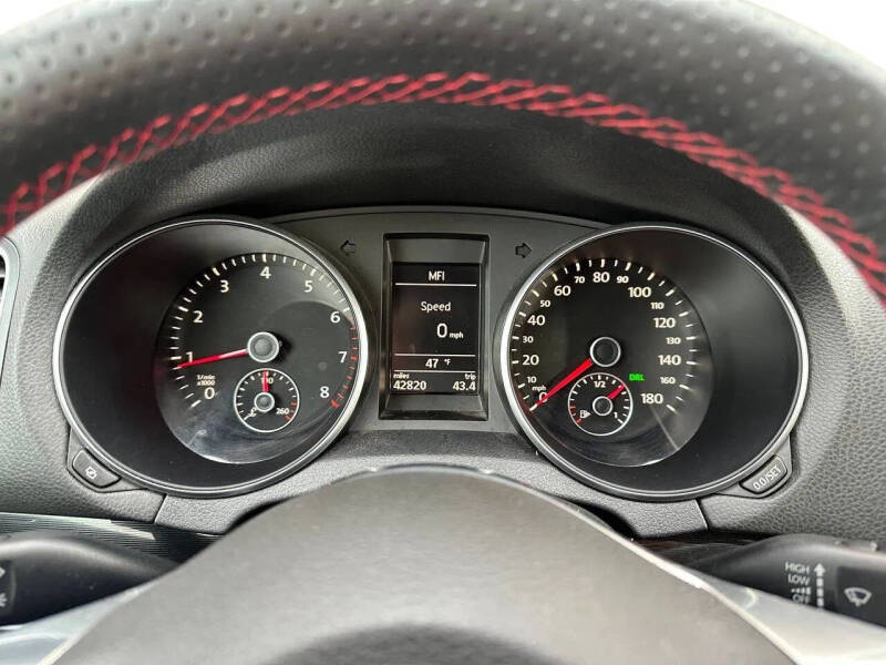 2010 Volkswagen GTI Base PZEV