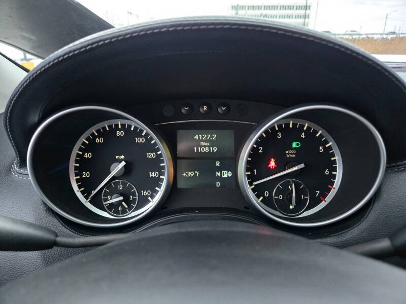 2011 Mercedes-Benz GL-Class GL 550 4MATIC