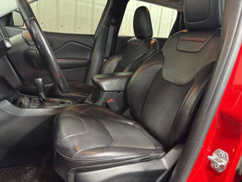 2019 Jeep Cherokee Trailhawk