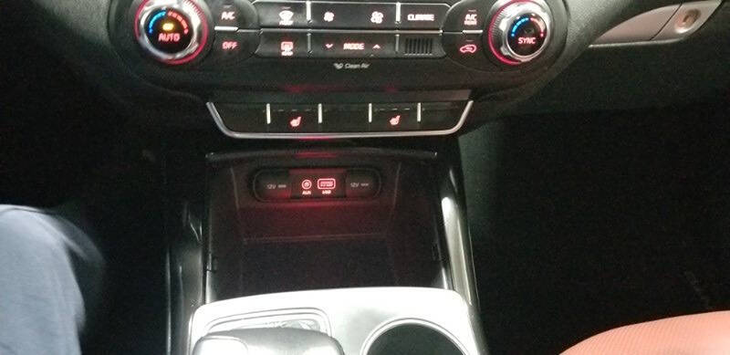 2017 Kia Sorento SX V6