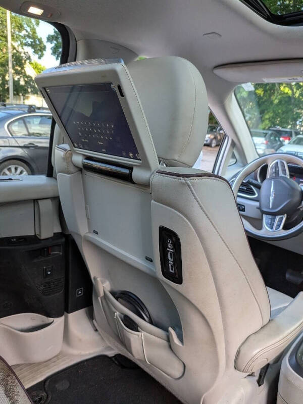 2017 Chrysler Pacifica Limited