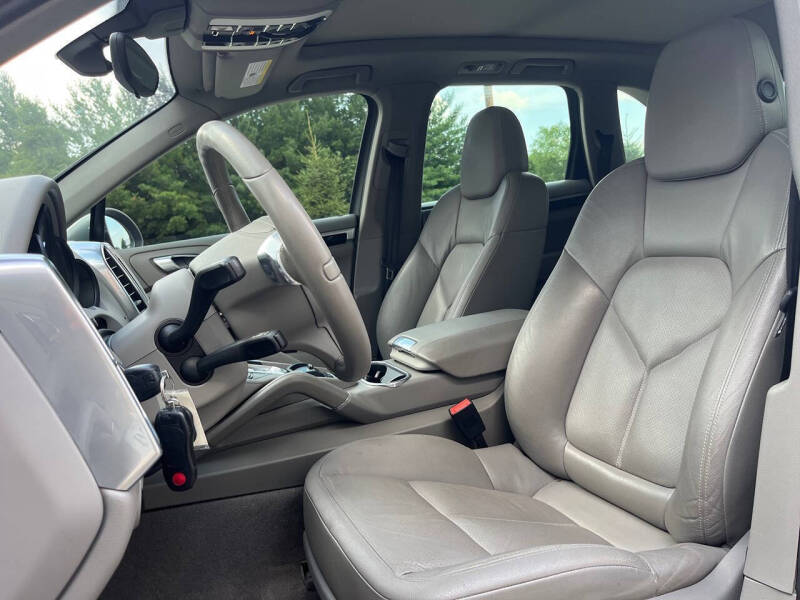 2012 Porsche Cayenne Tiptronic