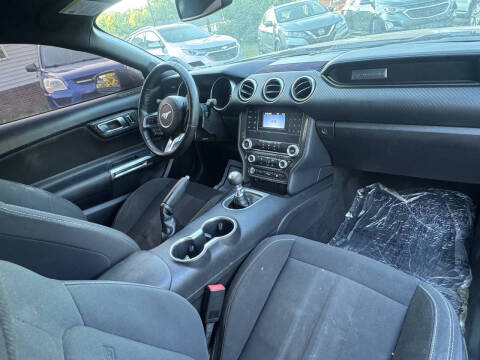 2019 Ford Mustang EcoBoost