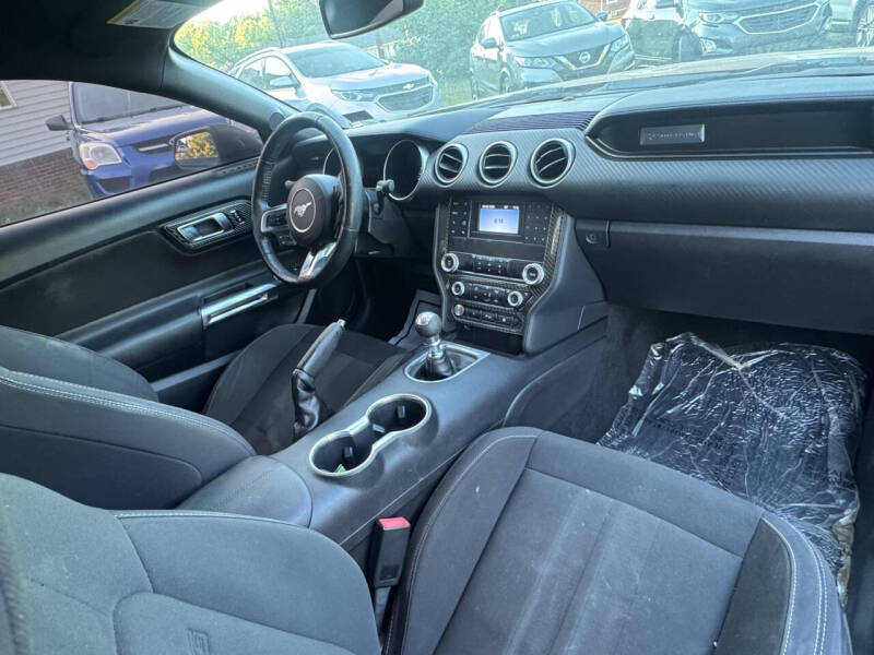2019 Ford Mustang EcoBoost