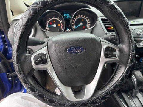 2015 Ford Fiesta SE