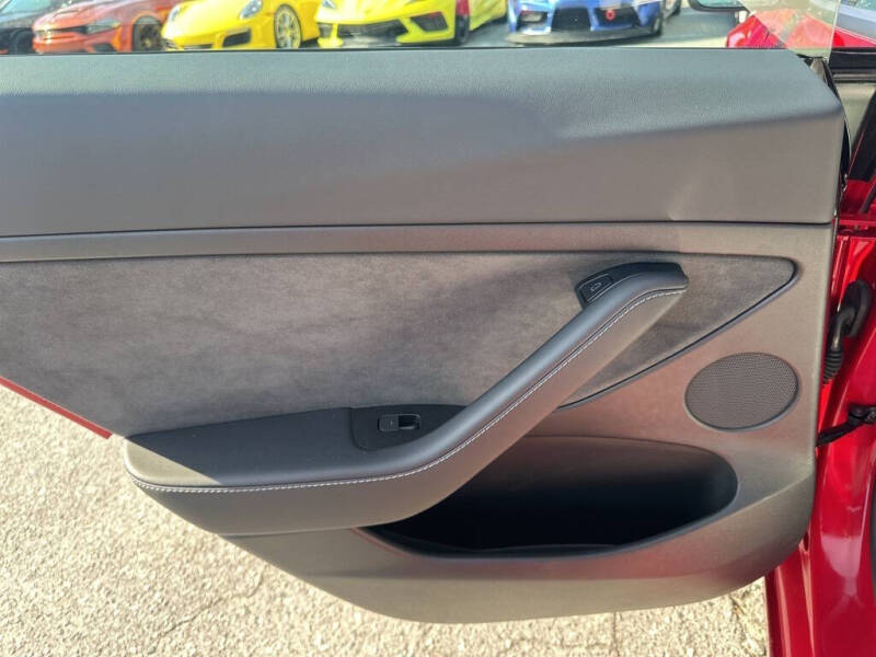 2023 Tesla Model 3 Performance