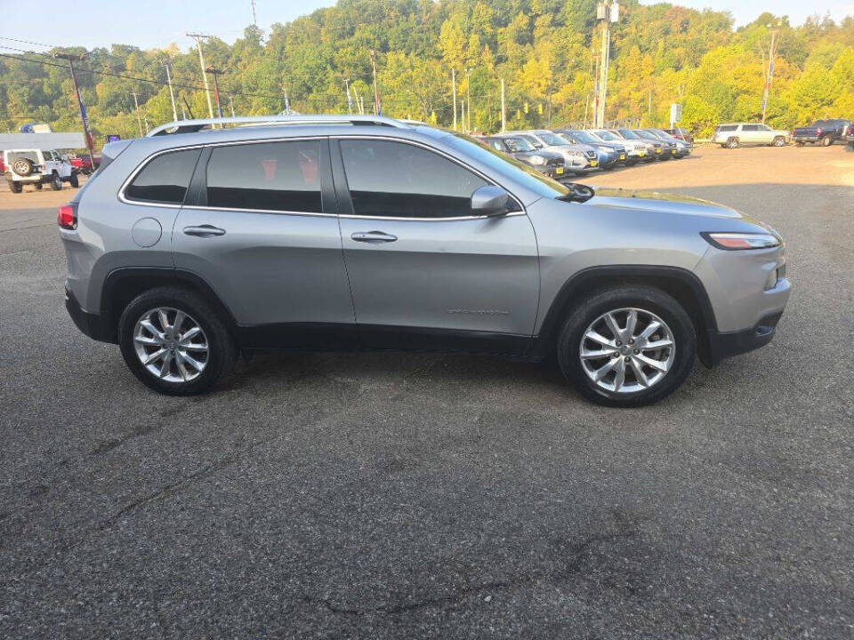 2016 Jeep Cherokee for sale at Cambridge Used Cars in Cambridge, OH