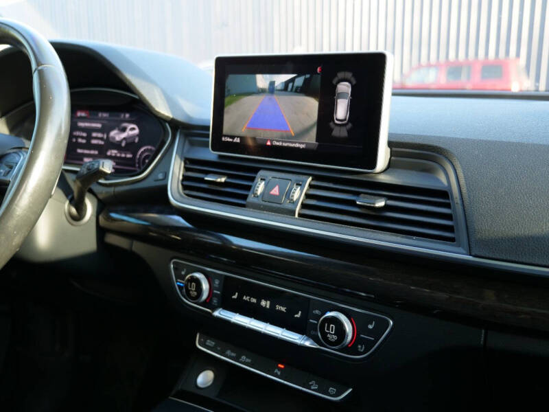 2018 Audi Q5 2.0T quattro Premium Plus