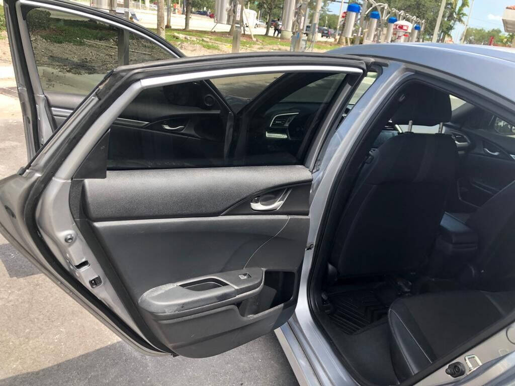 2019 HONDA Civic Sedan - $16,500