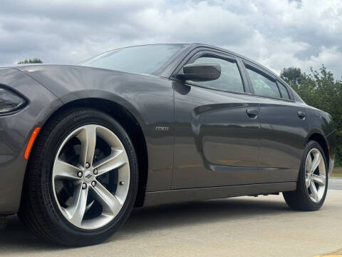 2018 Dodge Charger R/T