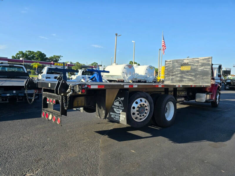 2017 Freightliner M2 106