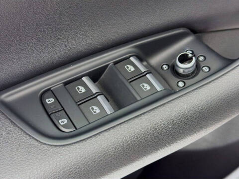 2022 Audi Q7 quattro Premium 55 TFSI