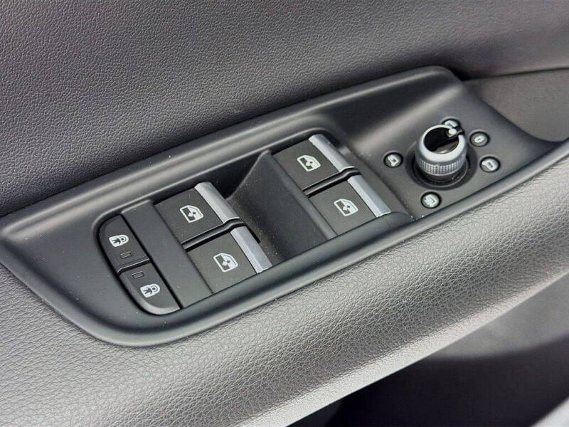 2022 Audi Q7 quattro Premium 55 TFSI