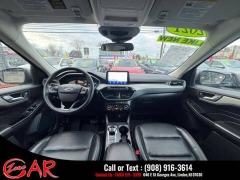 2021 Ford Escape SEL