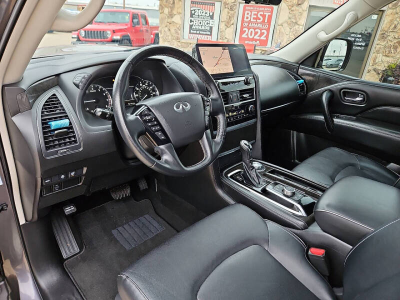 2024 Infiniti QX80 Luxe