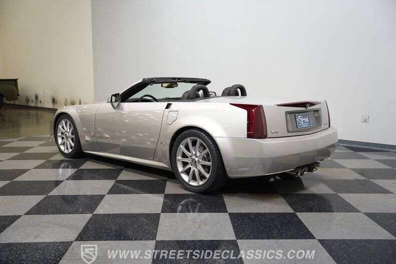 2006 Cadillac XLR-V