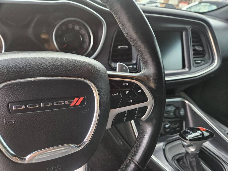 2017 Dodge Challenger GT