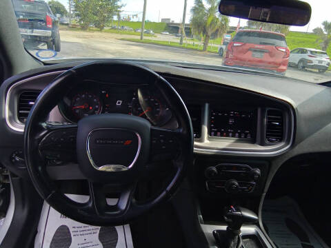 2019 Dodge Charger SXT