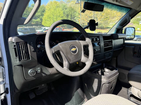 2017 Chevrolet Express 2500