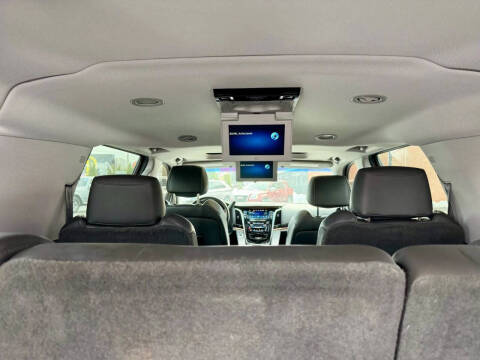 2018 Cadillac Escalade ESV Premium Luxury