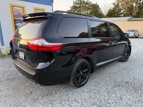 2017 Toyota Sienna