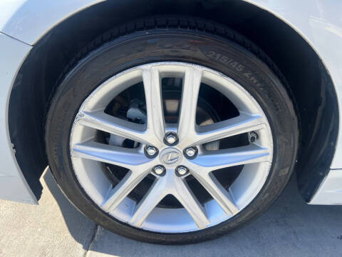2014 Lexus CT 200h