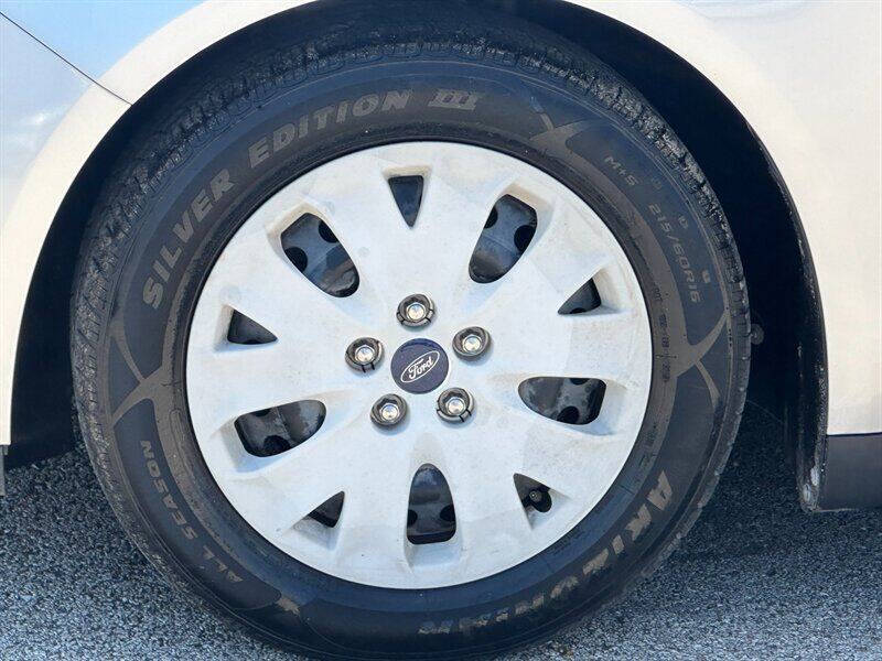 2014 Ford Fusion S