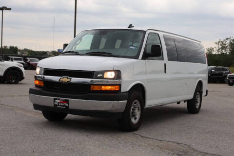 2025 Chevrolet Express LT 3500
