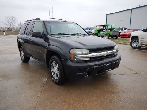 2006 Chevrolet TrailBlazer for sale at Perfection Auto Detailing & Wheels in Bloomington IL