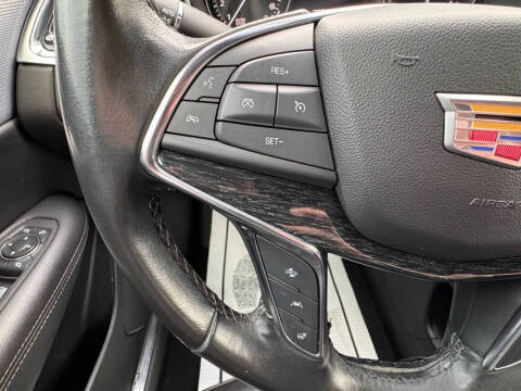 2021 Cadillac XT5 Premium Luxury