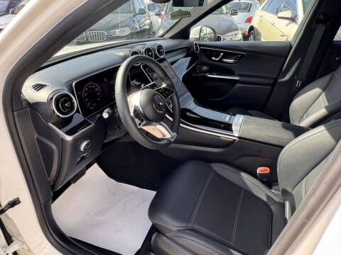 2024 Mercedes-Benz GLC GLC 300