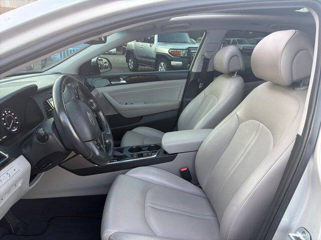 2016 Hyundai Sonata Hybrid