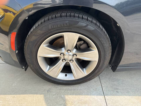 2016 Dodge Charger SXT