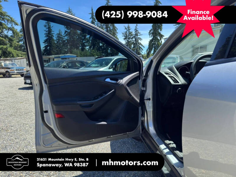 2018 Ford Focus SEL