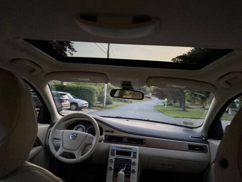 2010 Volvo XC70 3.2