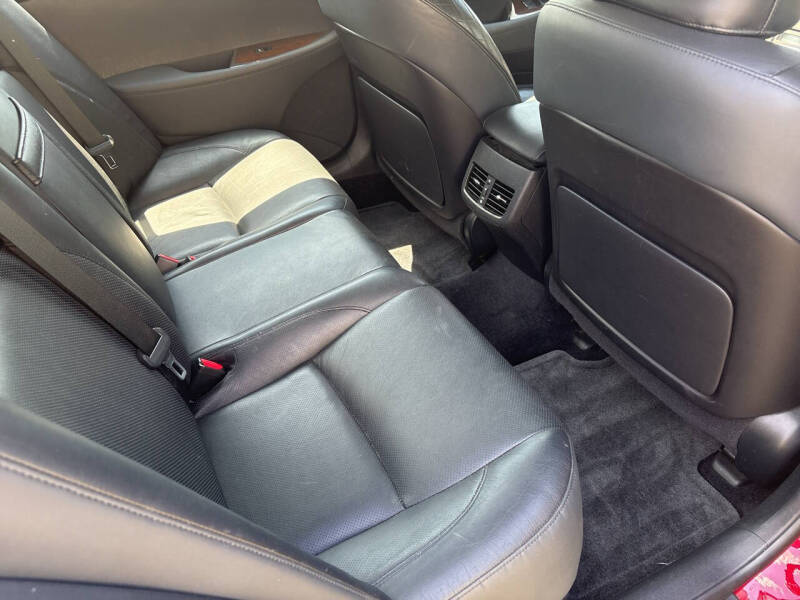 2011 Lexus ES 350