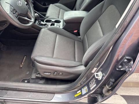 2017 Hyundai Tucson SE