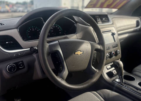 2017 Chevrolet Traverse LS