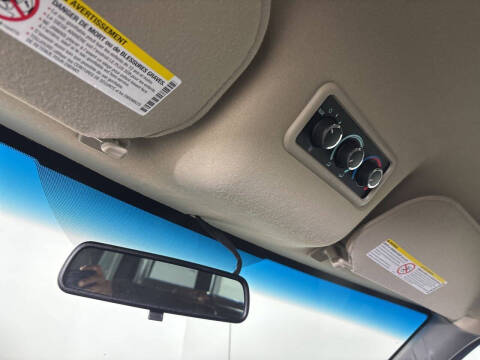 2023 Chevrolet Express LS 3500