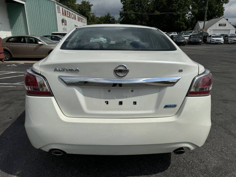 2014 Nissan Altima S photo 4