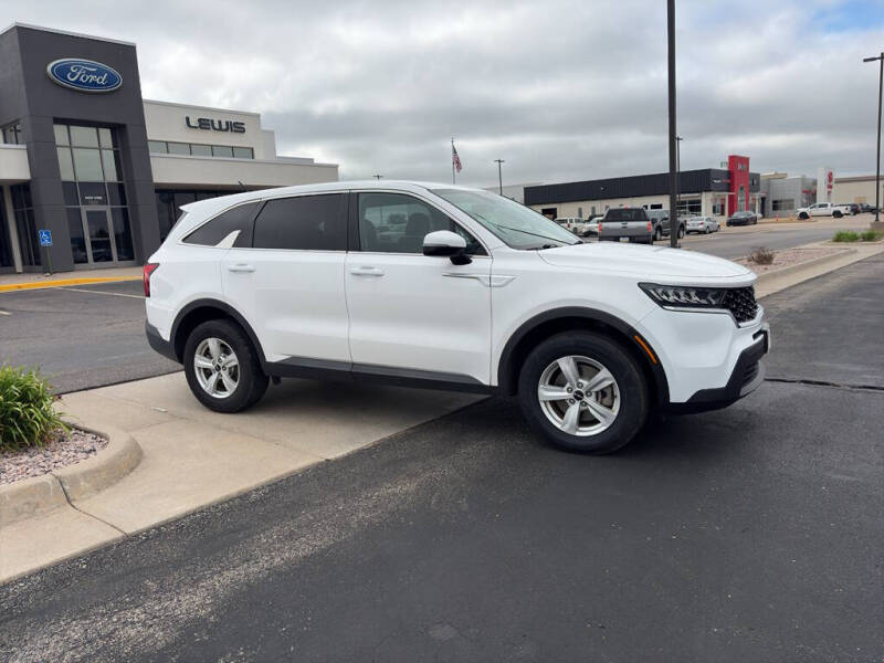 2023 Kia Sorento LX