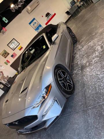 2020 Ford Mustang EcoBoost Premium