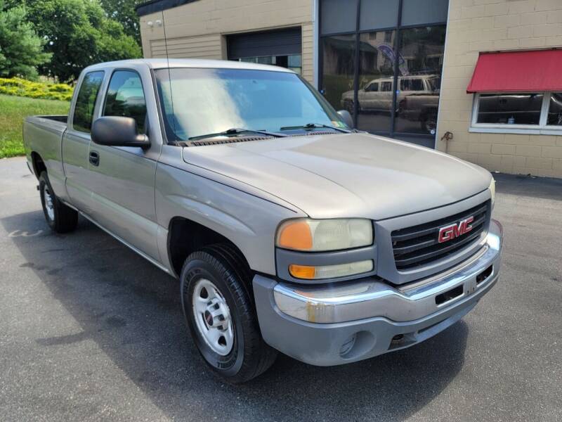 2003 GMC Sierra 1500 for sale at I-Deal Cars LLC in York PA