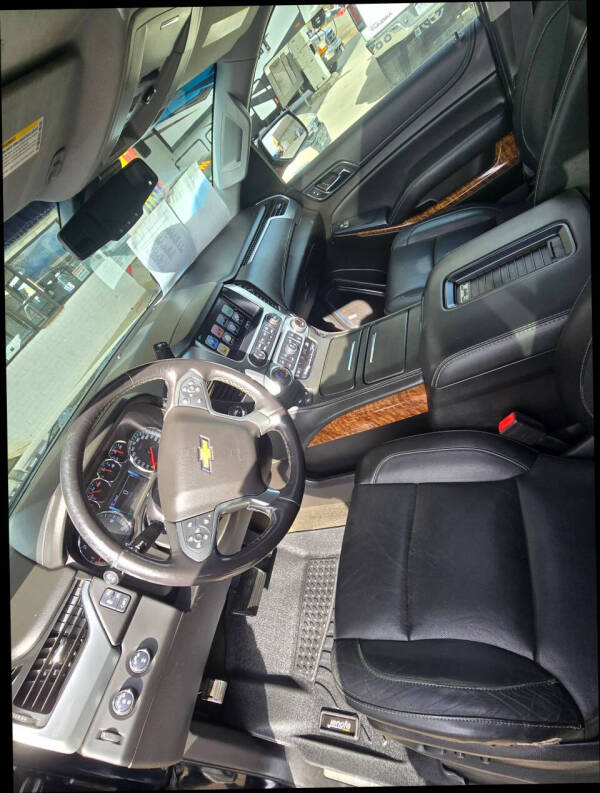 2017 Chevrolet Suburban Premier