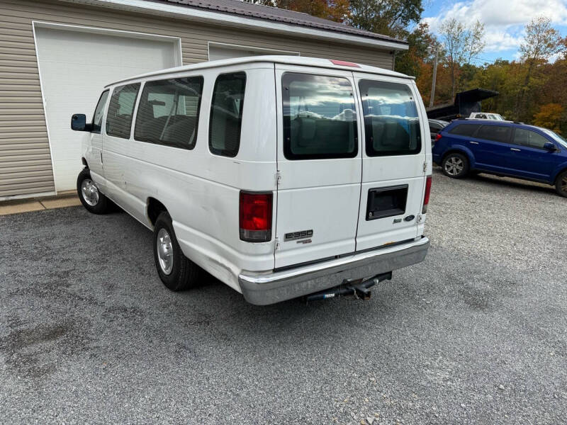 2014 Ford E-Series E-350 SD XLT