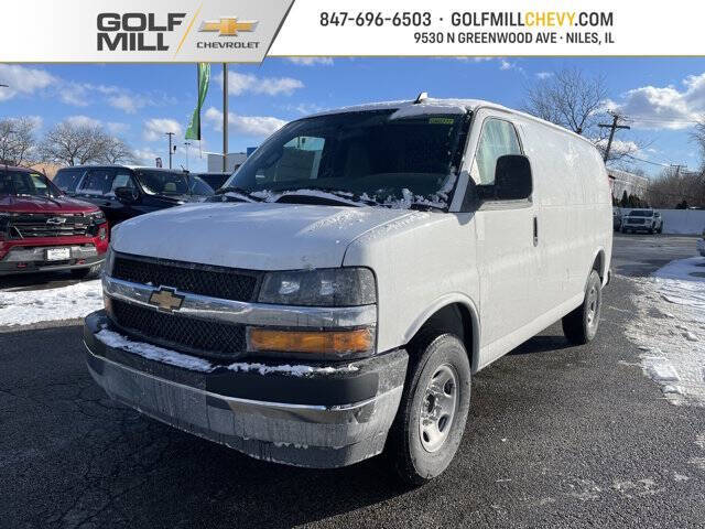 2025 Chevrolet Express 3500
