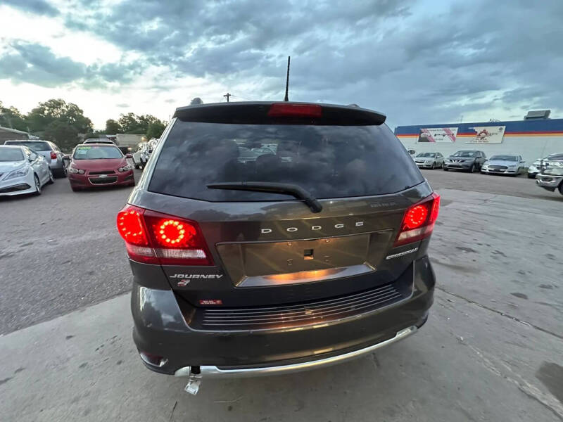 2018 Dodge Journey Crossroad