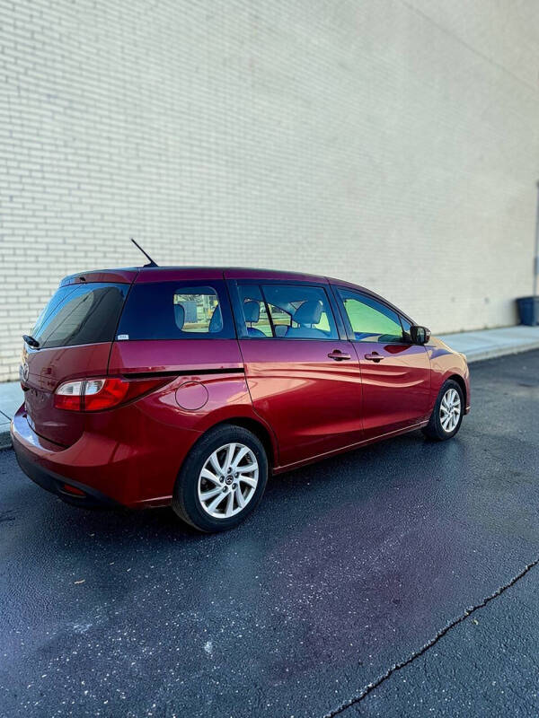 2015 Mazda MAZDA5 Sport