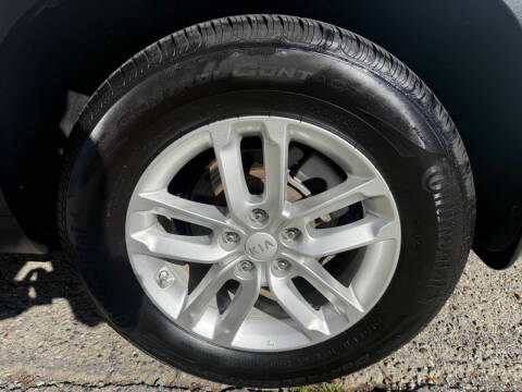 2015 Kia Sorento LX